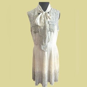 ANTONIO MELANI Cream Yellow and Gray Soft Floral Midi Pleated Dress Size 10